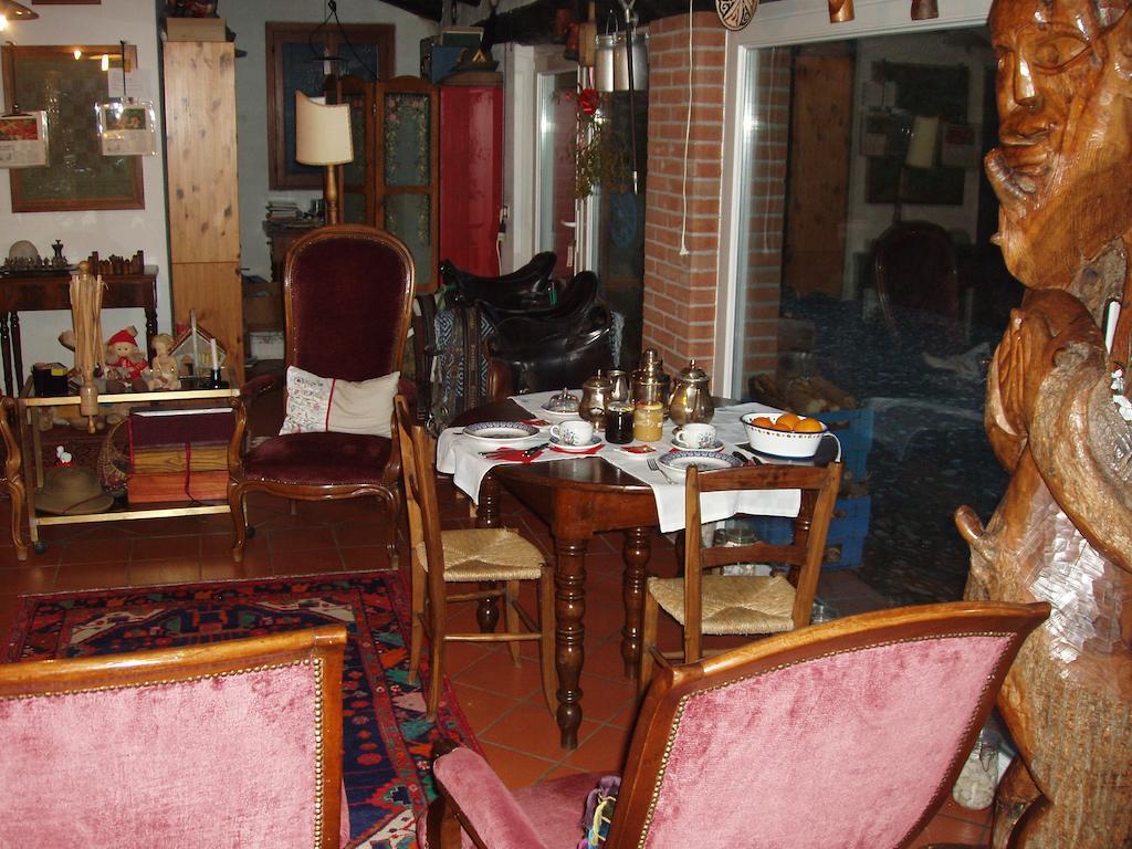 Moncucco Torinese Cascina Nel Bosco B&B 외부 사진