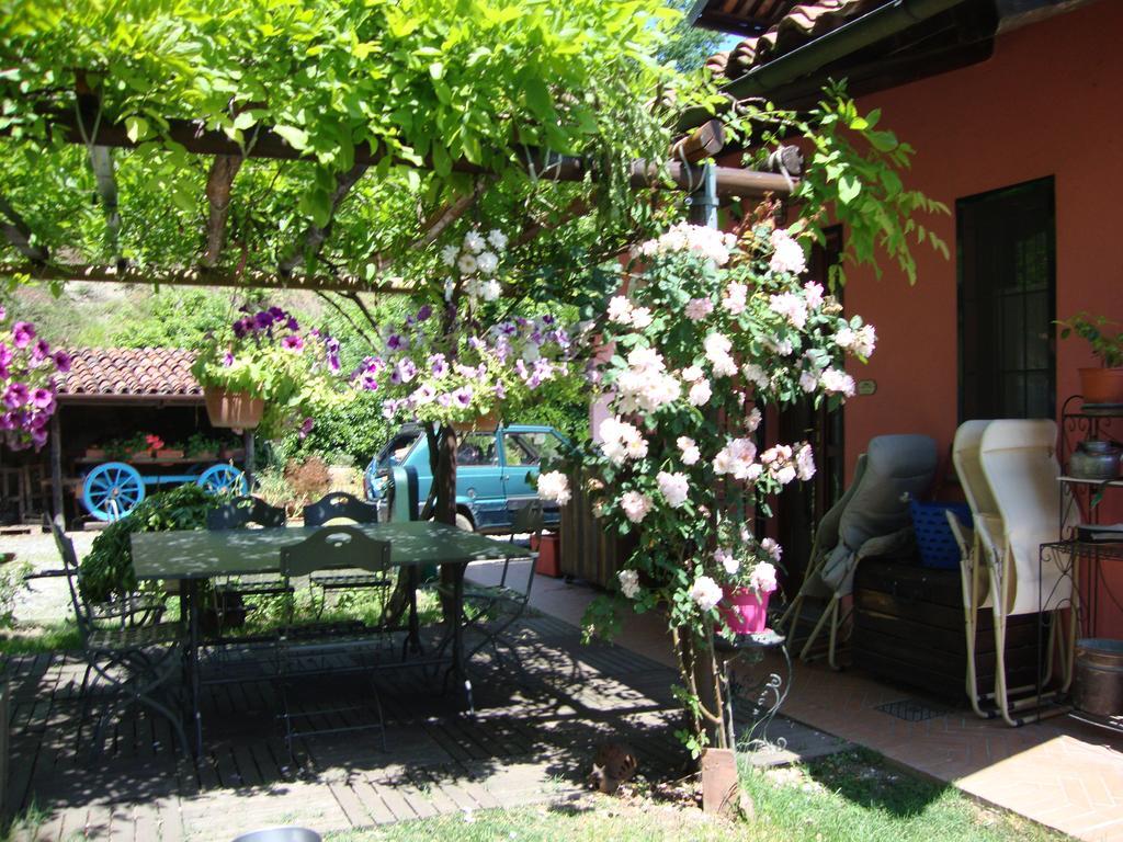 Moncucco Torinese Cascina Nel Bosco B&B 외부 사진